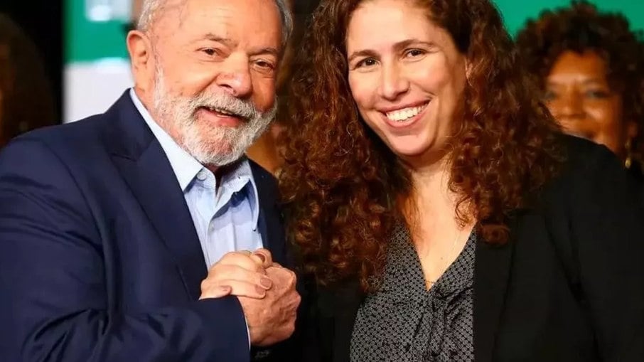 Programa Imóvel da Gente vai transformar imóveis públicos em moradia e áreas sociais, anunciam Lula e Esther Dweck