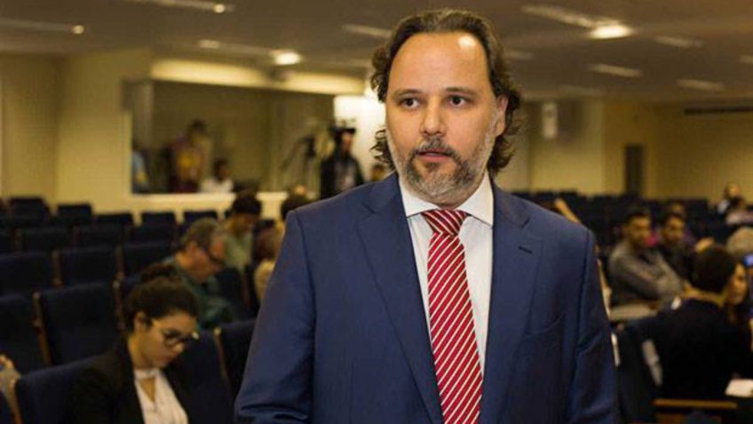 Lula é o único líder empenhado em parar Netanyahu, diz Prerrogativas