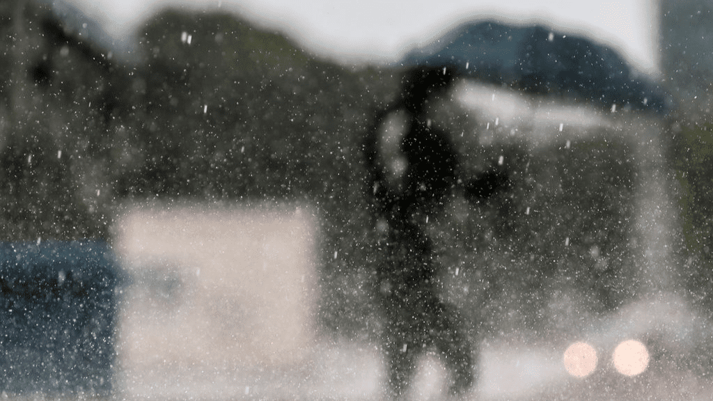 Tempestade no Sertão da Paraíba: Alerta laranja em Meio às Chuvas e Trovões