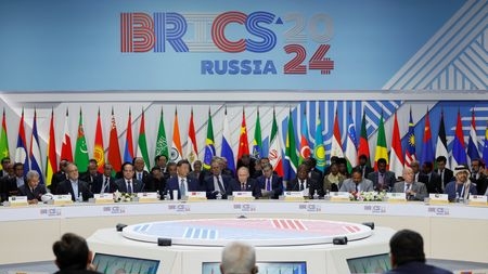 Brasil descarta moeda comum do Brics, mas busca reduzir dependência do dólar