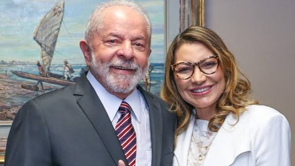 Lula Sai em Defesa de Janja: “Ela É o Alvo da Vez”