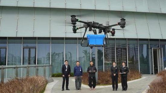 Hainan realiza primeira entrega de produtos duty-free por drone para viajantes em saída da ilha