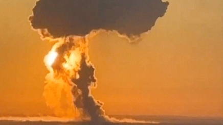 Ucrânia ataca base de bombardeiros nucleares na Rússia e causa grande explosão