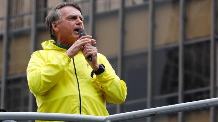 “Pop corn and ice cream”: fala em inglês de Bolsonaro durante ato na Paulista vira meme nas redes