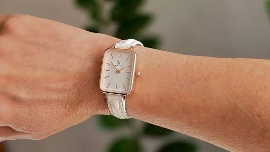 Relógios de Pulso Renascem como Símbolos de Estilo e Impulsionam o Varejo Brasileiro