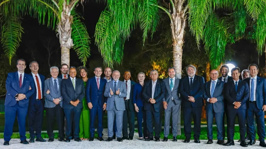 Câmara decide adiar votação de urgência para projeto de anistia do 8 de Janeiro