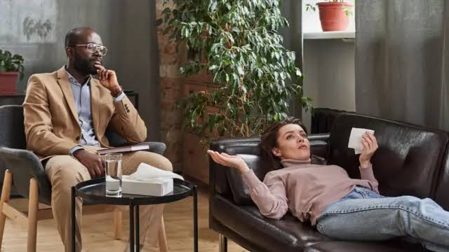 Psicologia Alerta: Cursos Livres de Terapia Preocupam