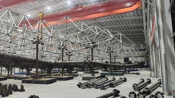 Radiotelescópio BINGO parte da China para estudar energia escura no Sertão da Paraíba