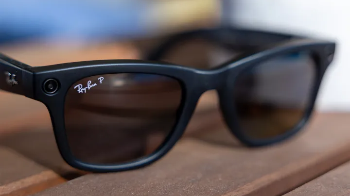 Homem é preso por filmar mulheres com óculos Ray-Ban Meta em Barcelona