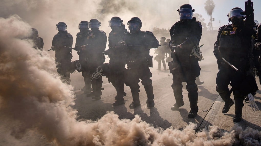 Protestos em Los Angeles são usados pela mídia chinesa para criticar os EUA