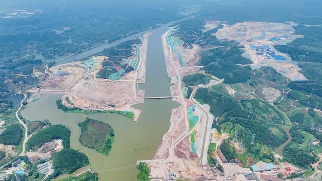 China quer dominar o comércio mundial e tem um plano em andamento: levar o mar para suas cidades do interior