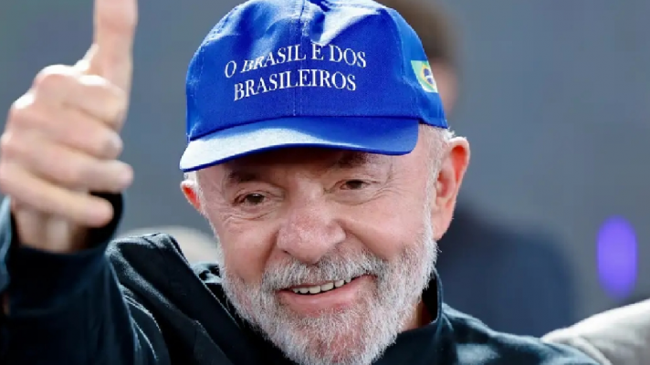 Lula afirma que Brasil vai taxar big techs dos EUA, apesar de pressão de Trump