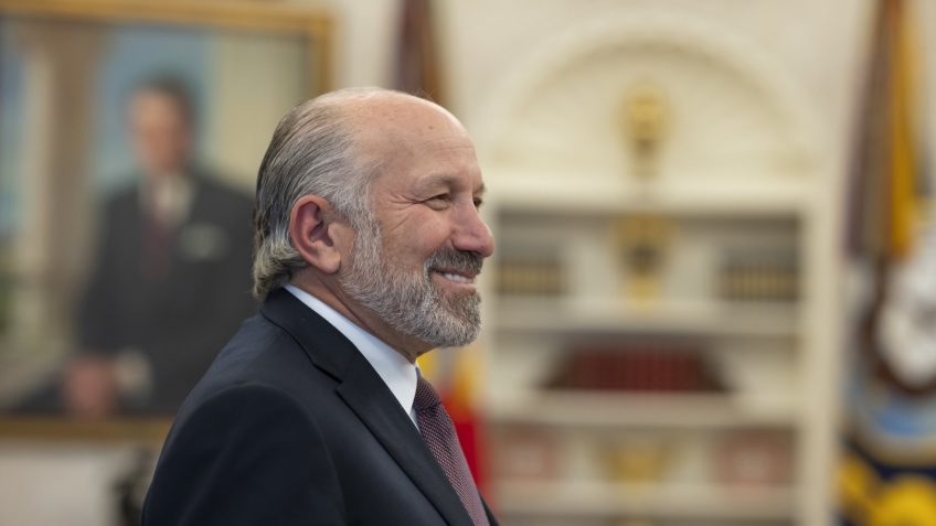 Tarifas dos EUA Entram em Vigor em 1º de Agosto, Diz Secretário de Comércio