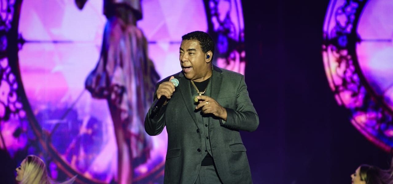 Cheio de Manias no Parque do Povo: Raça Negra faz estreia histórica em Campina Grande