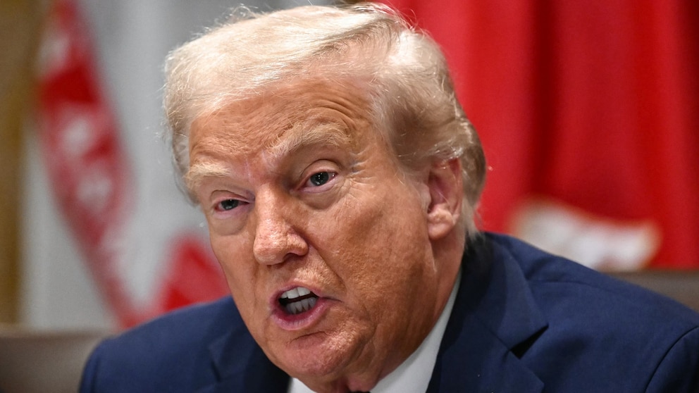 Em dia de turbulência, Trump defende pena de morte em DC e aprofunda crise com Banco Central