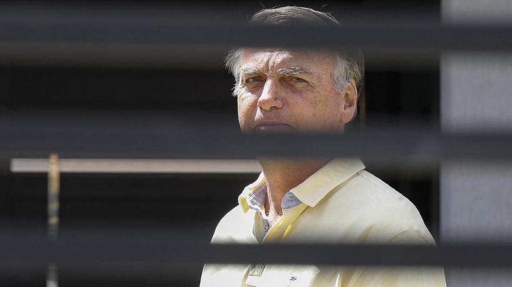 GDF pede a Moraes avaliação médica de Bolsonaro antes de eventual prisão na Papuda