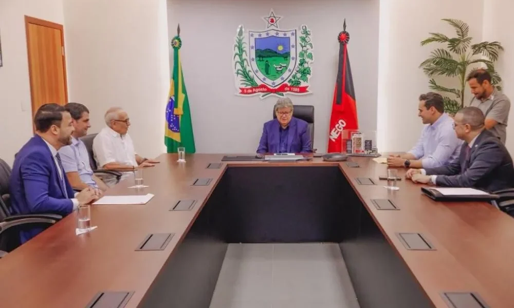 João Azevêdo e Cícero Lucena selam Acordo Quântico de R$ 75 milhões na PB