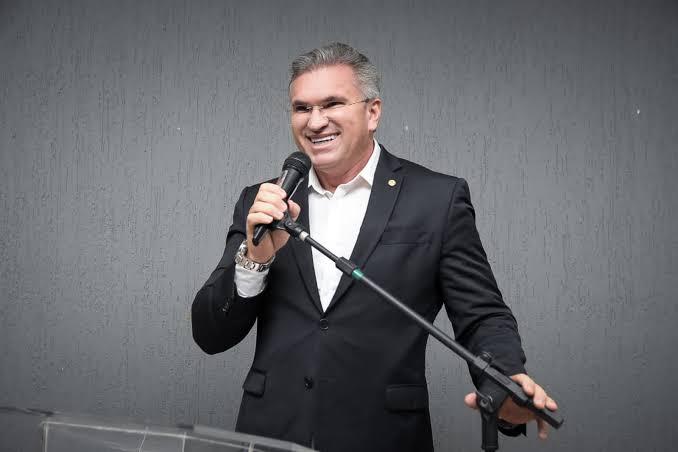 Julian Lemos detona Flávio: “Candidatura não dura 60 dias”