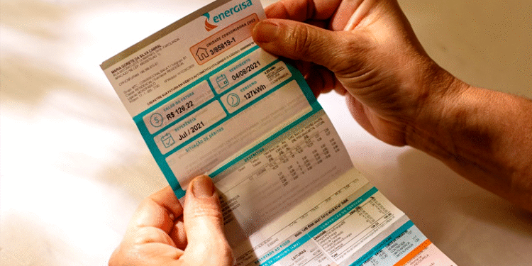 Nova Lei de Energia Elétrica: Idosos e Famílias de Baixa Renda Podem Zerar a Conta de Luz